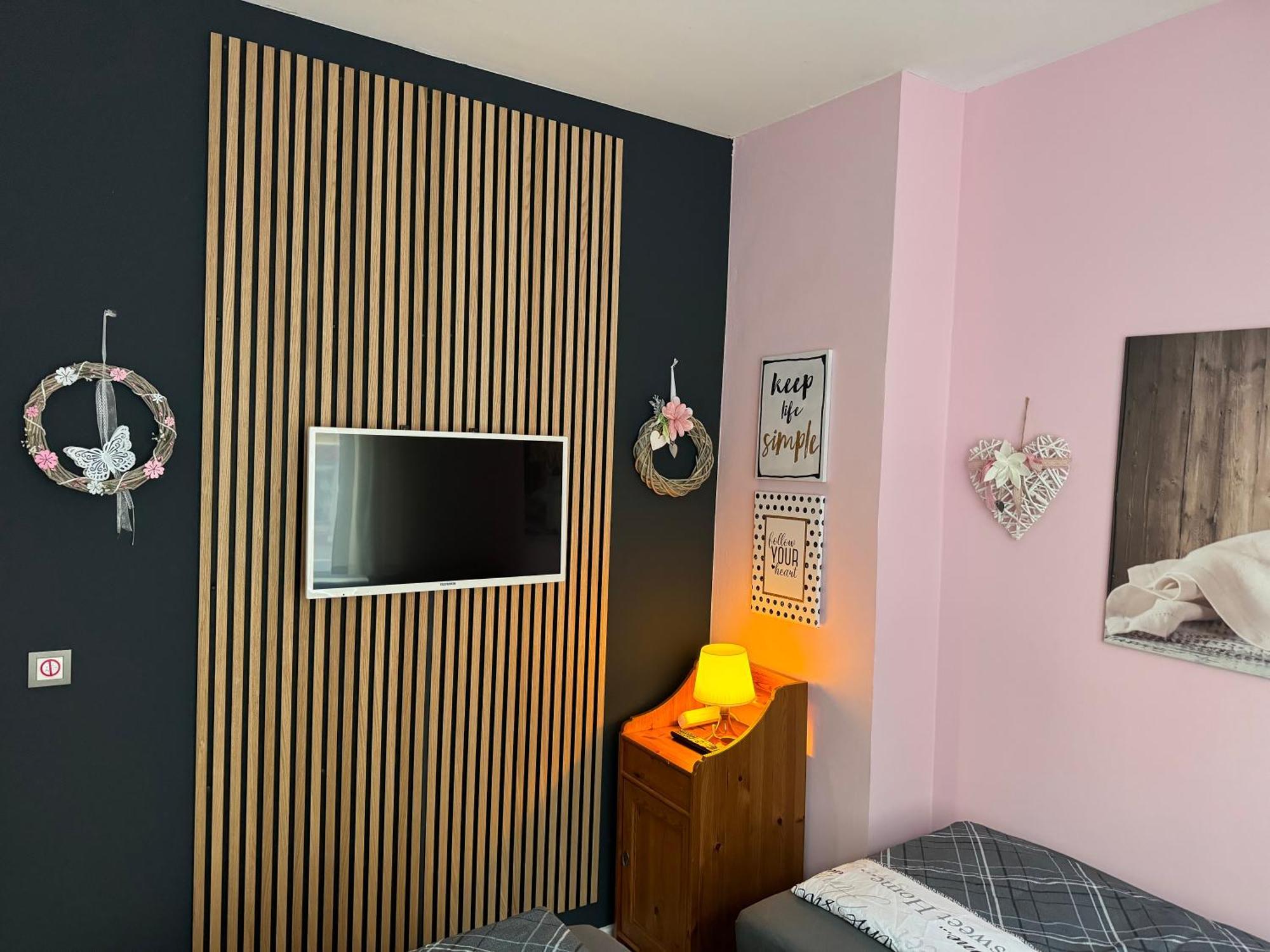 BERLIN PUR - Wohnung für bis zu 12 Personen Exterior foto